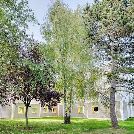 Hotel Ibis Budget Versailles - 2*