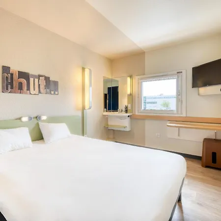 酒店 凡尔赛宜必思快捷酒店 -