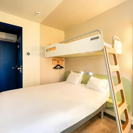 Ibis Budget Versailles - 2* טראפס