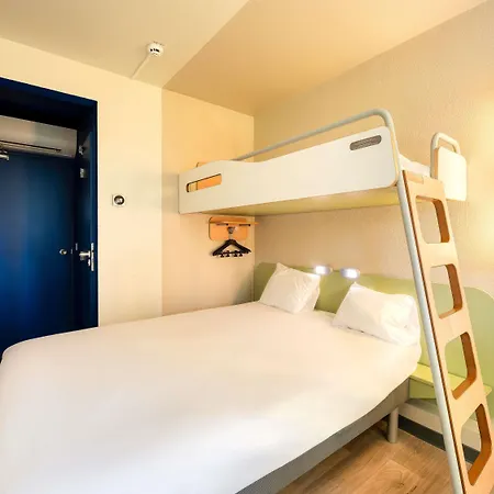 מלון Ibis Budget Versailles - 2*