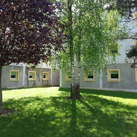 Ibis Budget Versailles - Trappes