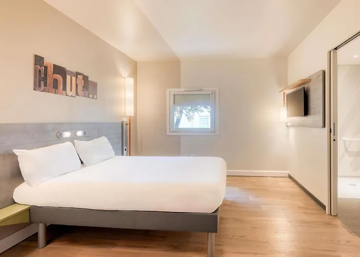 Ibis Budget Versailles - Hotel Trappes
