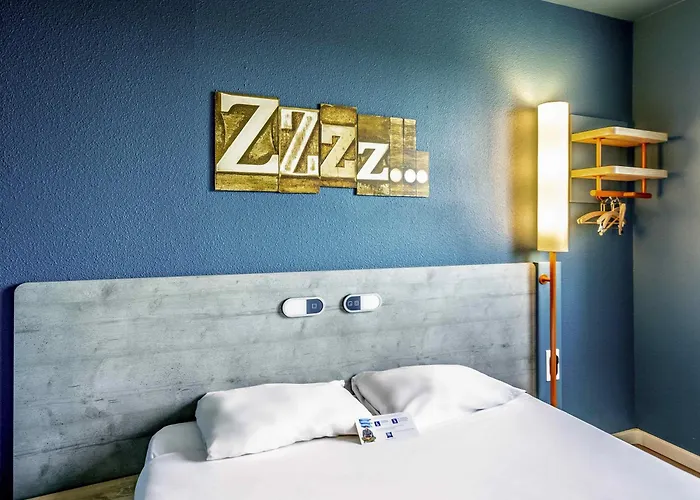 Ibis Budget Versailles - Hotel