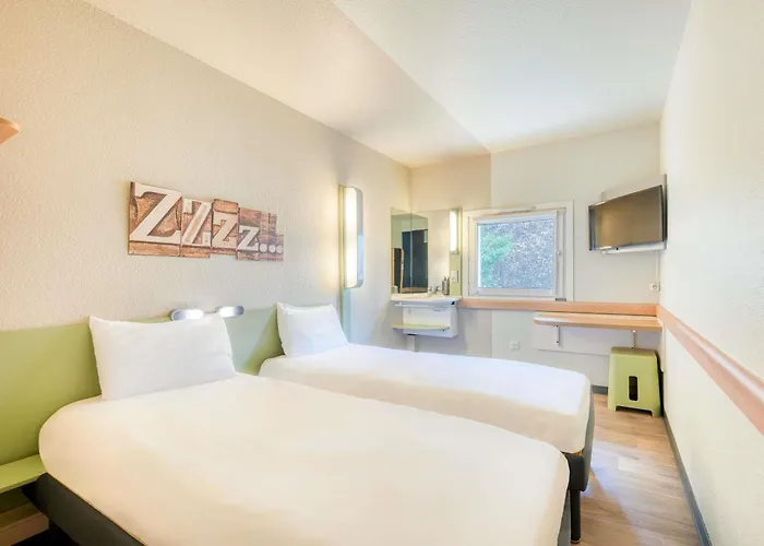 Ibis Budget Versailles - Hotel 2*